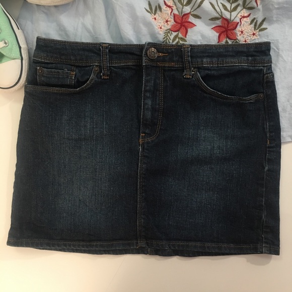 Gap Dark Wash Stretch Mini Jean Skirt - Picture 1 of 7